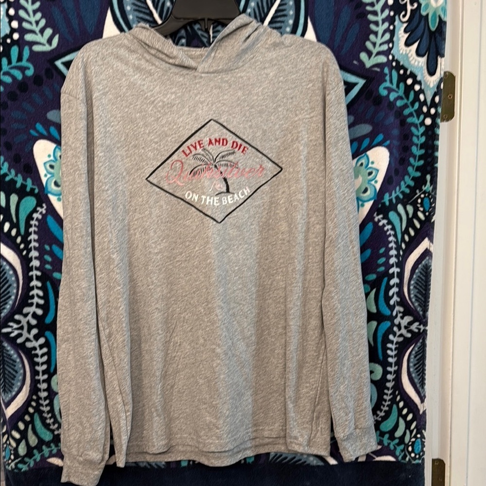 NWOT Quiksilver Gray Hooded Long Sleeve Shirt with Hood L